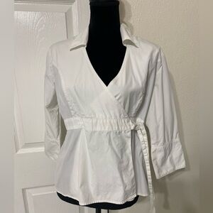 - Vintage Lilly Pulitzer white wrapped Blouse size 10